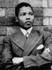 Nelson-Mandela-young
